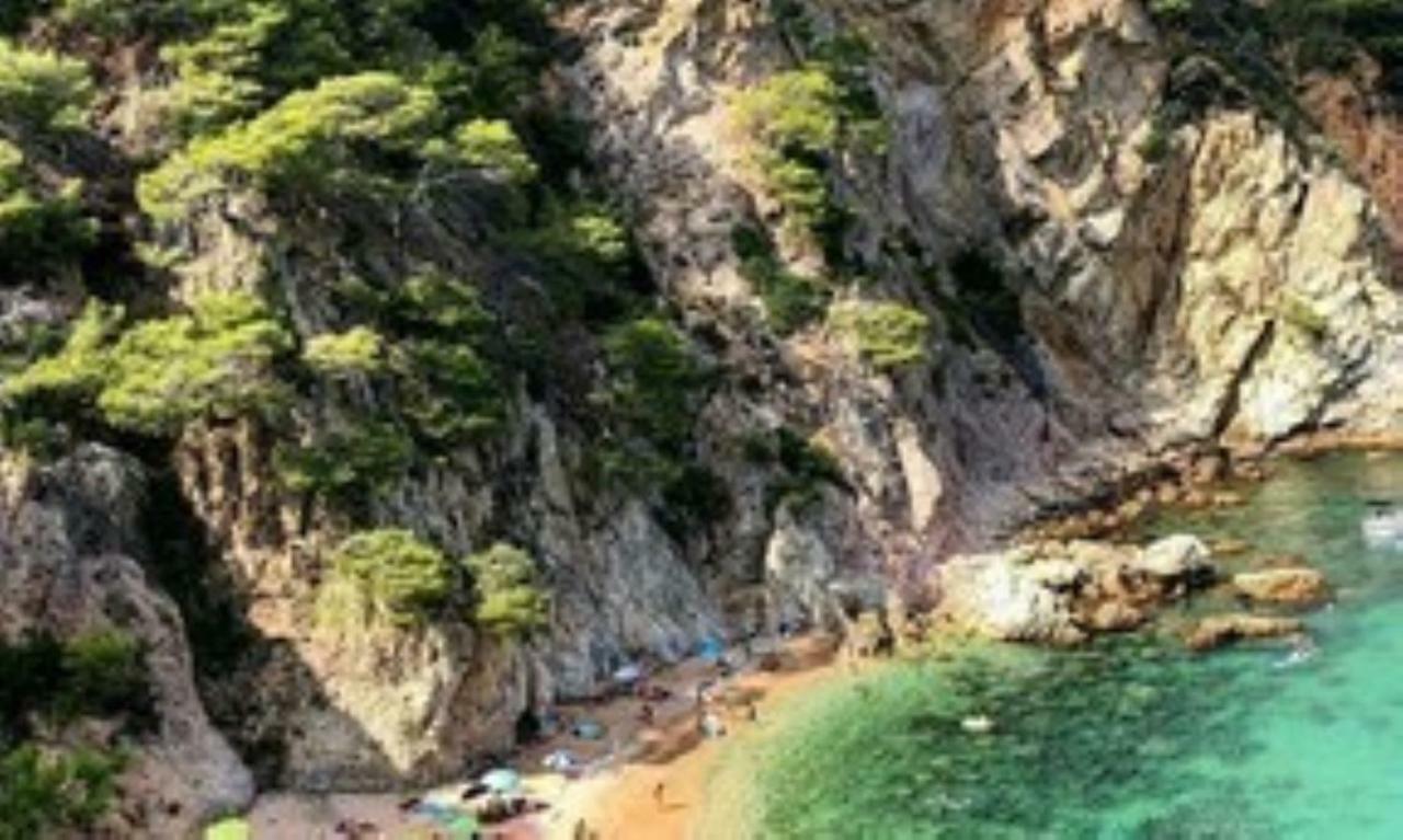 Cala Salions, Chalana I Appartement Gerona Buitenkant foto
